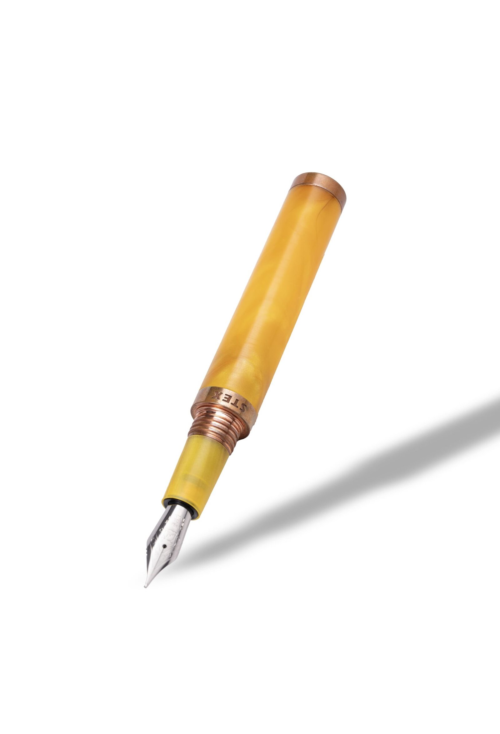 Acrylic Fountain Pen – Yellow